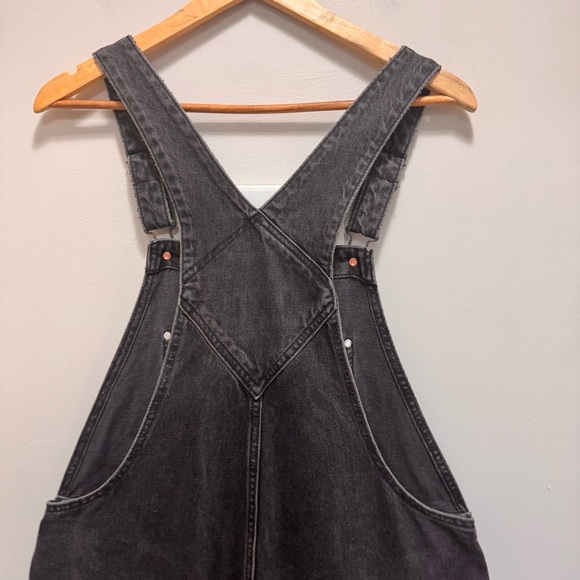 Old Navy Black Slouchy Straight Ankle Jean Overalls Size 14 Petite - Picture 9 of 15